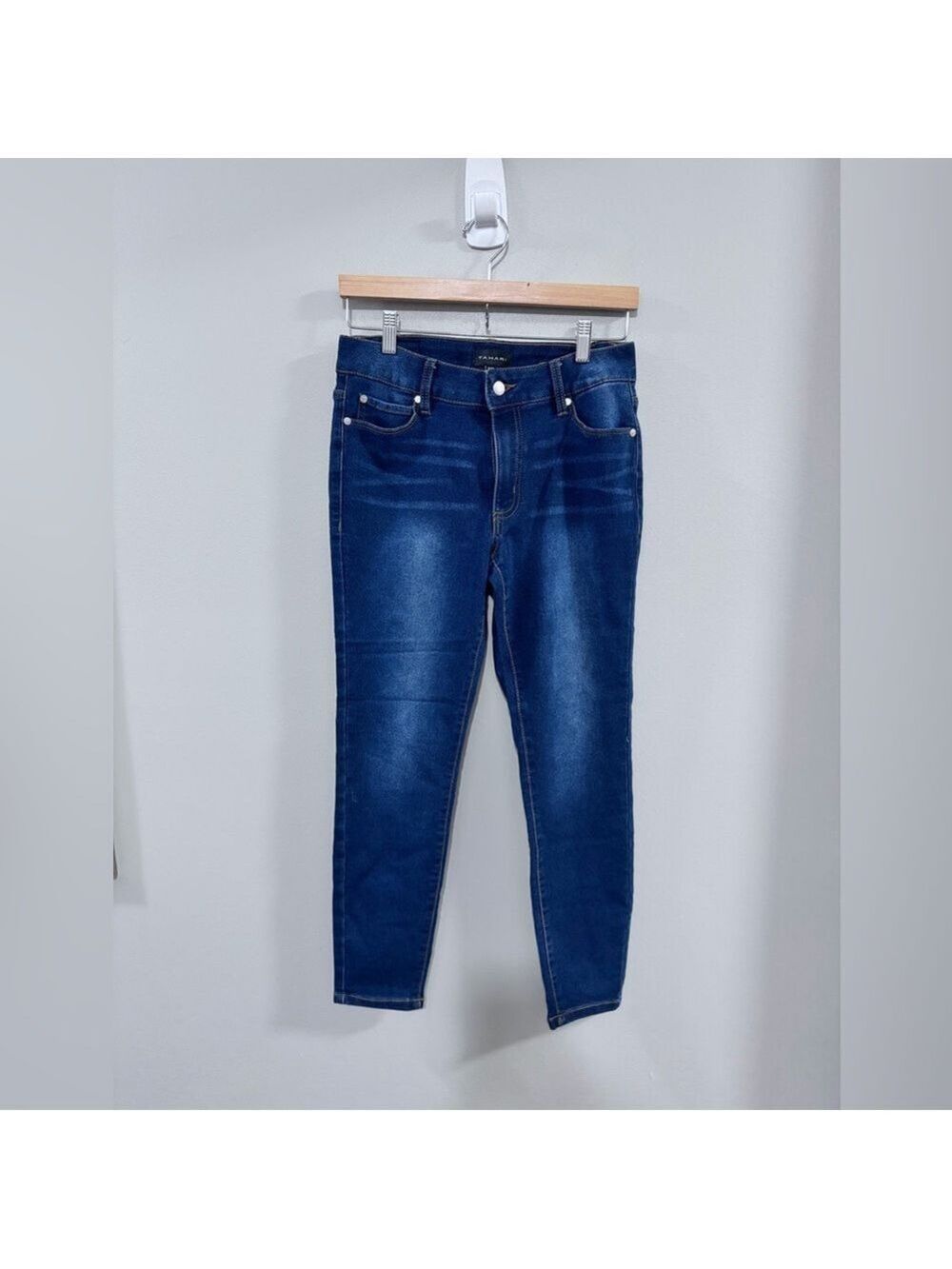 Tahari Dark Blue Kelly Classic Skinny Jeans Size 6/28